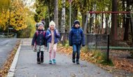Førsteklassinger ved Kastellet skole går til skolen