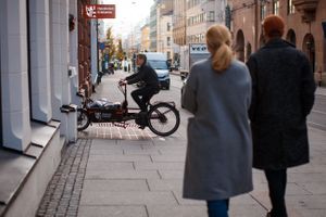 el-lastesykler kommer fram der biler ikke gjør det