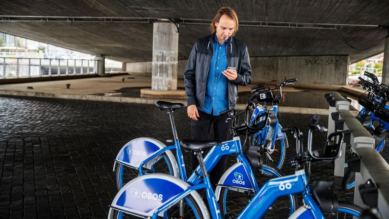 bysyklene på vinterføre