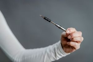 Anine Dedekam Moldskred gir tips til å fikse elektronikk: skri\utrekker