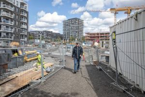 Omvei mellom byggegjerder i Ensjøbyen