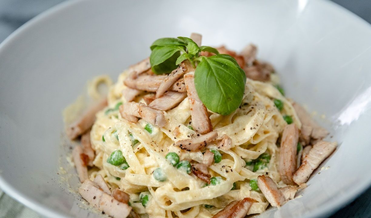 pasta med kalkunrester