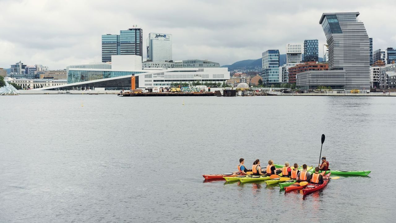 leie kajakk, båt, samling på vannet