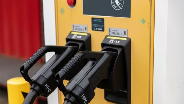 elektrifisering: offentlig hurtiglader tungtransport filipstad