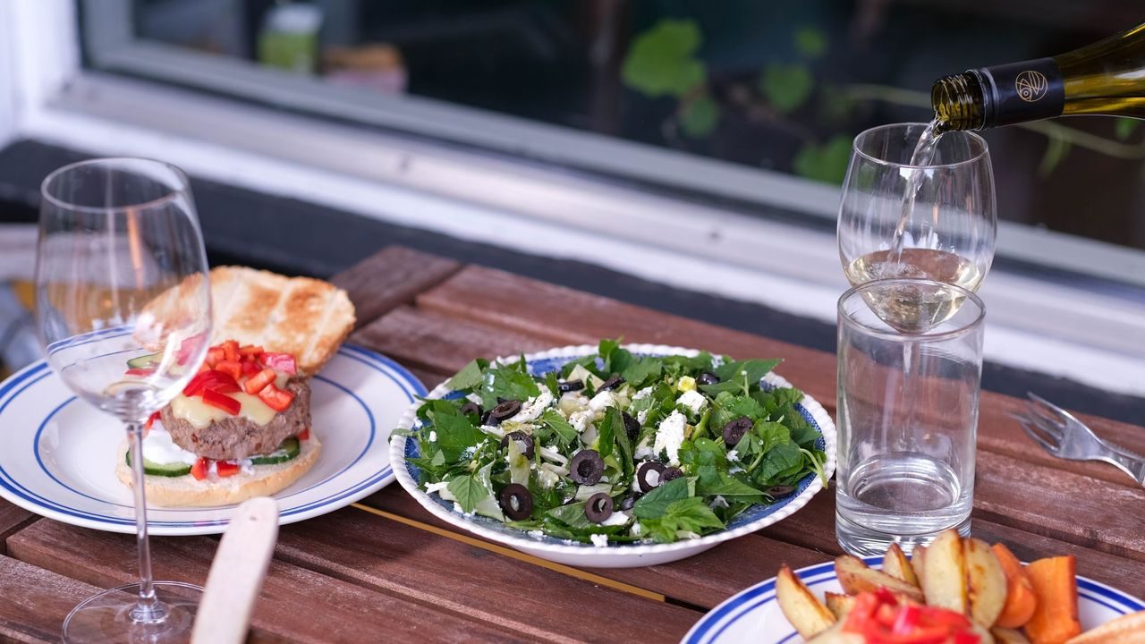 ville vekster, salat med skvallerkål