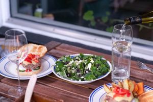 ville vekster, salat med skvallerkål